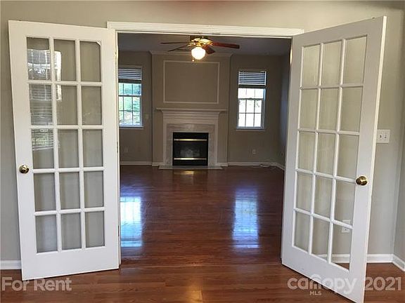 2nd image of 17119 Cambridge Woods Ct