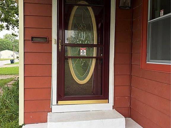 4th image of 308 S 17th St