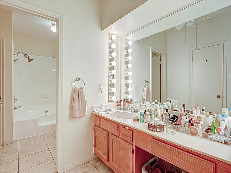 3780 Tanglewilde St #604 — Photo 36