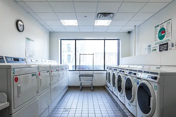 Rented by Olnick Organization | media 9