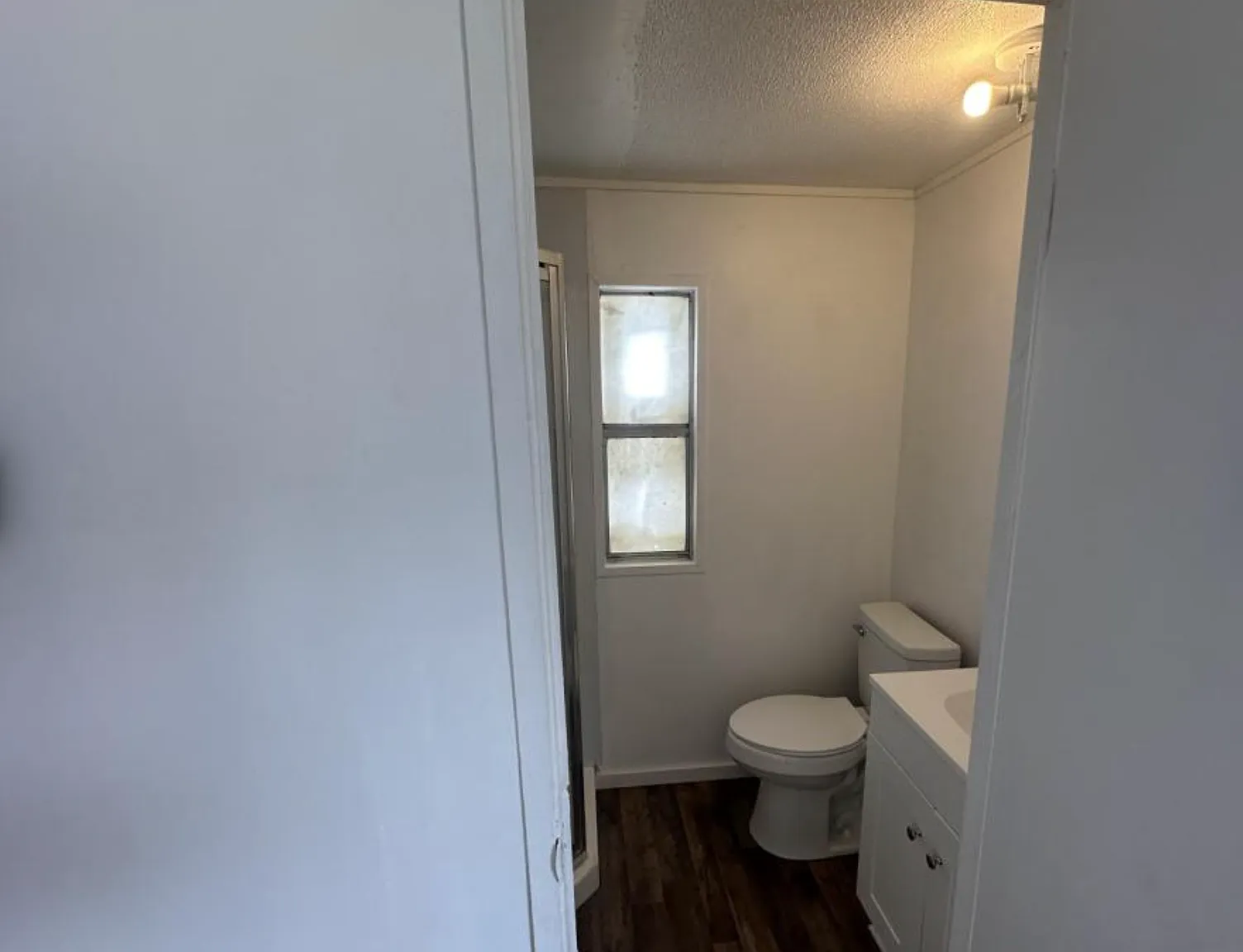 3 bed, 900 sqft, $995 — Photo 4