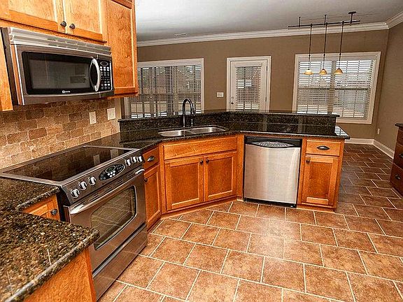 2nd image of 6704 Station View Dr