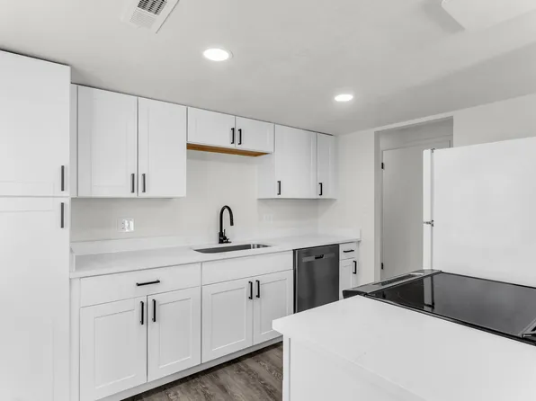 647 S 500 W APT 8, Provo, UT 84601