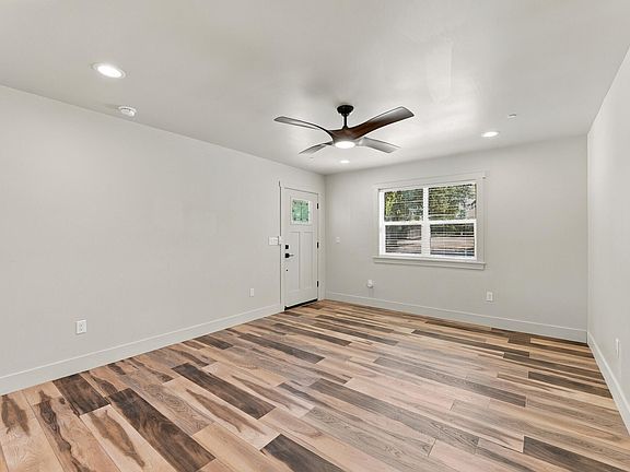 5th image of 1230 Arizona St