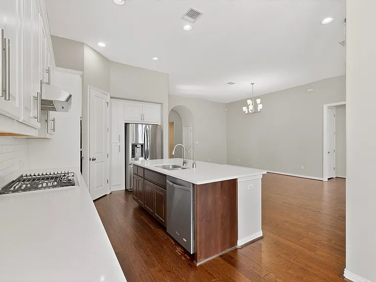 536 Caddo Lake Dr — Photo 10
