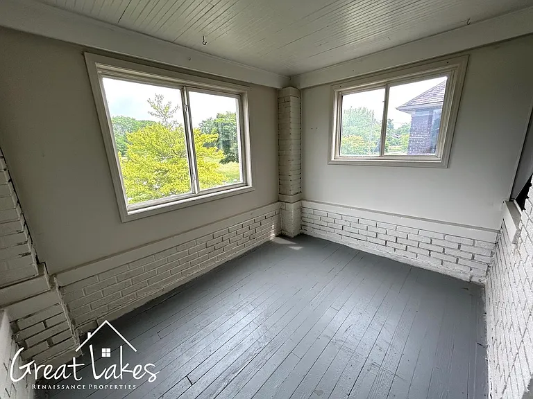 2531 Pingree St — Photo 16
