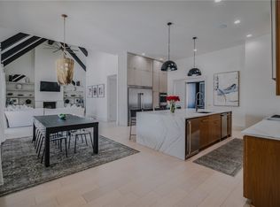 46 W Buckingham Dr, Rogers, AR 72758