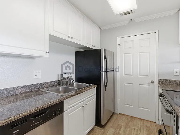 440 Bollinger Canyon Ln #397 — Photo 3