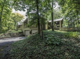 8200 Lewis Center Rd, Westerville, OH 43082