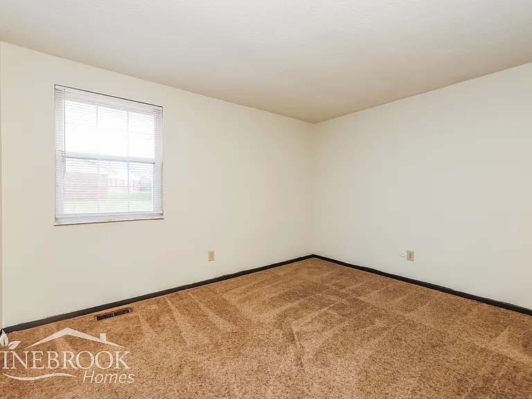 7648 Pomeranian Dr — Photo 13