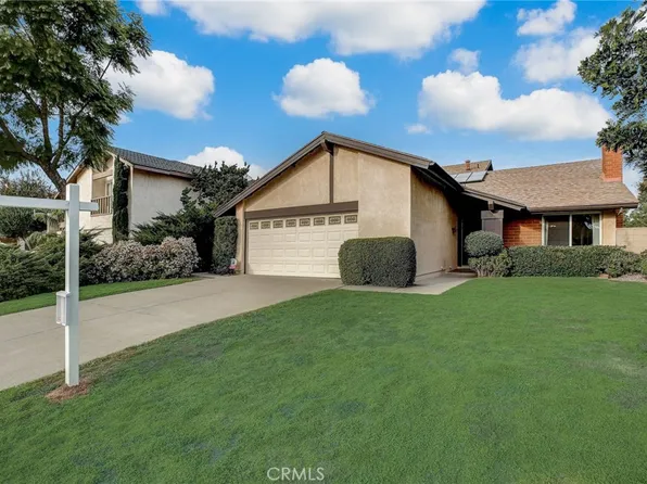 2219 Lark Ellen Dr, Fullerton, CA 92835