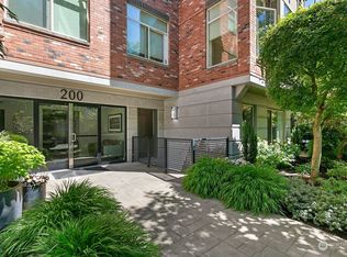 200 W Comstock St APT 102, Seattle, WA