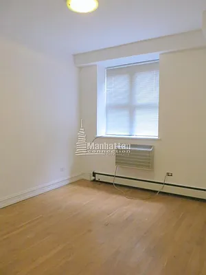 Rented by Manhattan Connection | media 29