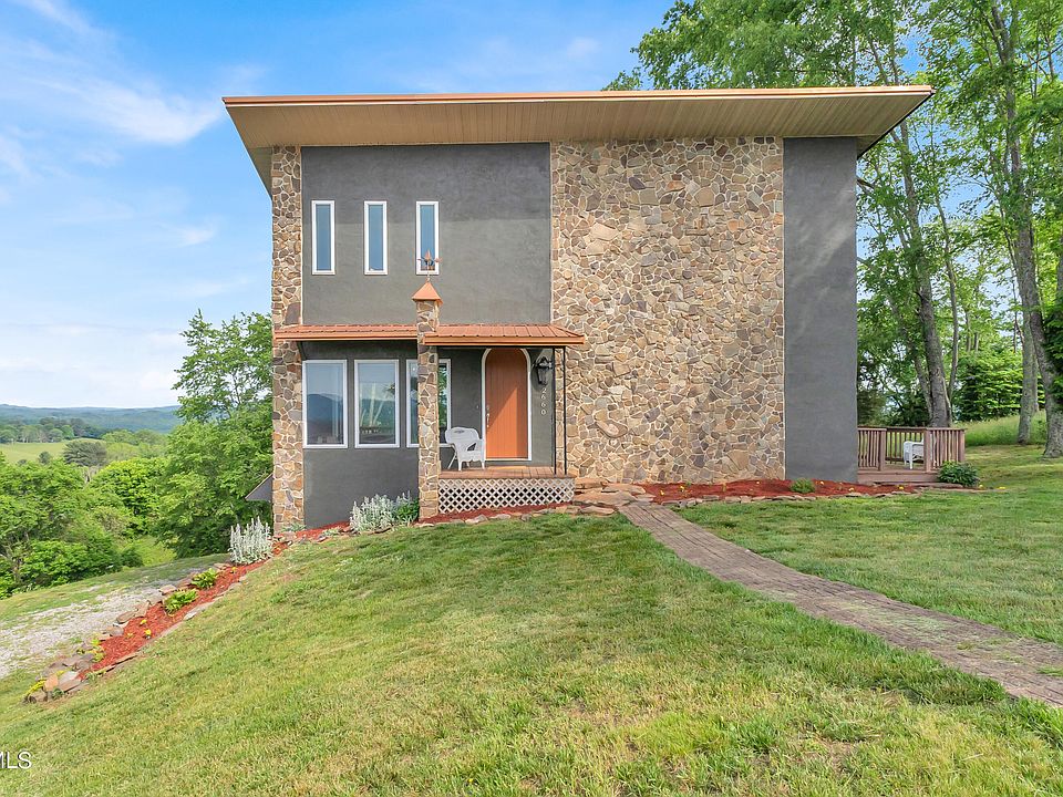 1st image of 2660 Pats Ln