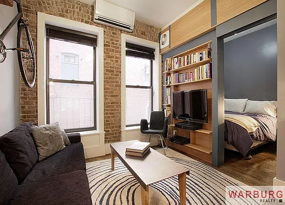 Sold by Warburg | media 12