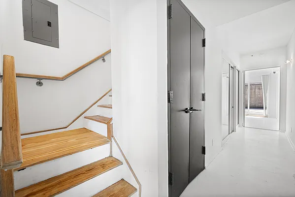 Rented by Compass | media 22