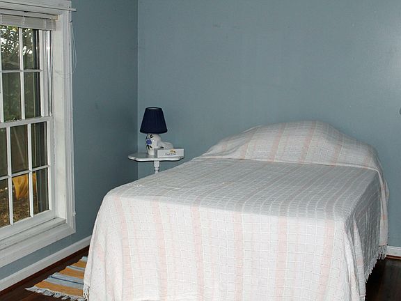 back bedroom 2