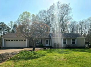 540 Jeb Stuart Rd, Martinsville, VA 24112