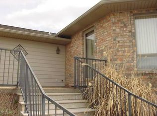 9 Clover Ln #A, Eureka Springs, AR 72631