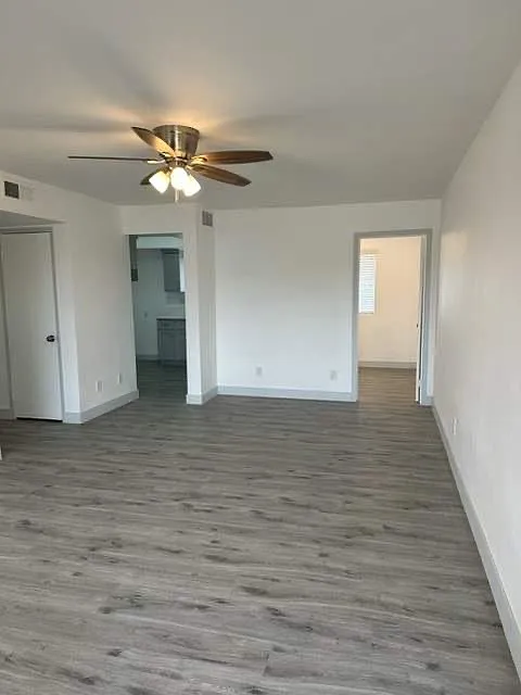 500 Almond Ave — Photo 3