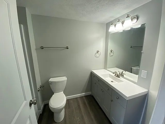1011 Logan St SE — Photo 13