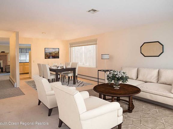 2nd image of 150 Orlando Blvd
