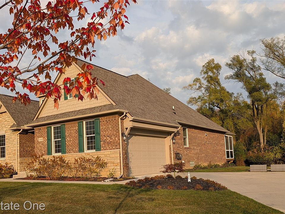 16988 Forest Edge, photo 2