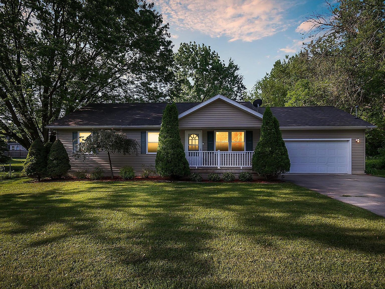 245 Wimple St, Grass Lake, MI 49240 Zillow
