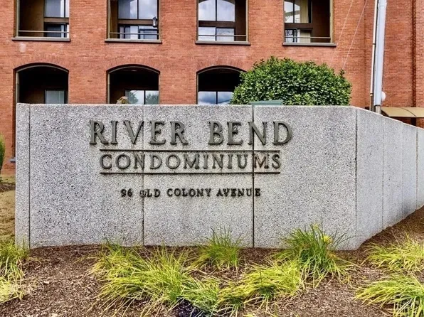 96 Old Colony Ave #227, Taunton, MA 02780