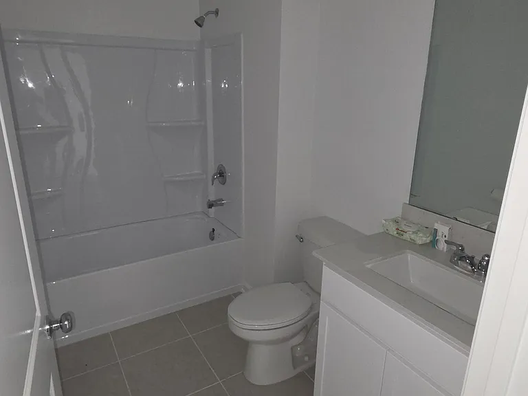 1326 Belle Isle Ln — Photo 6