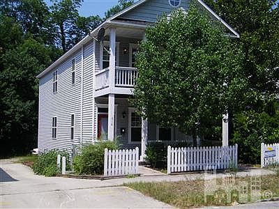 1st image of 616 S 3rd Street