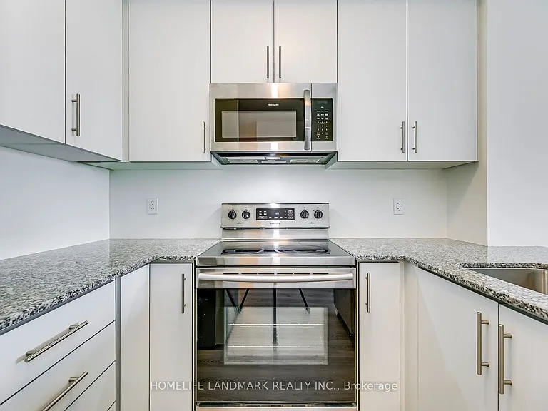 Grovewood Cmn — Photo 17