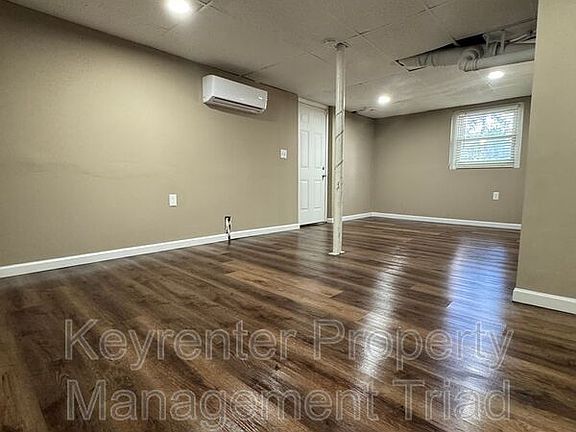 4th image of 2424 New Orleans St
