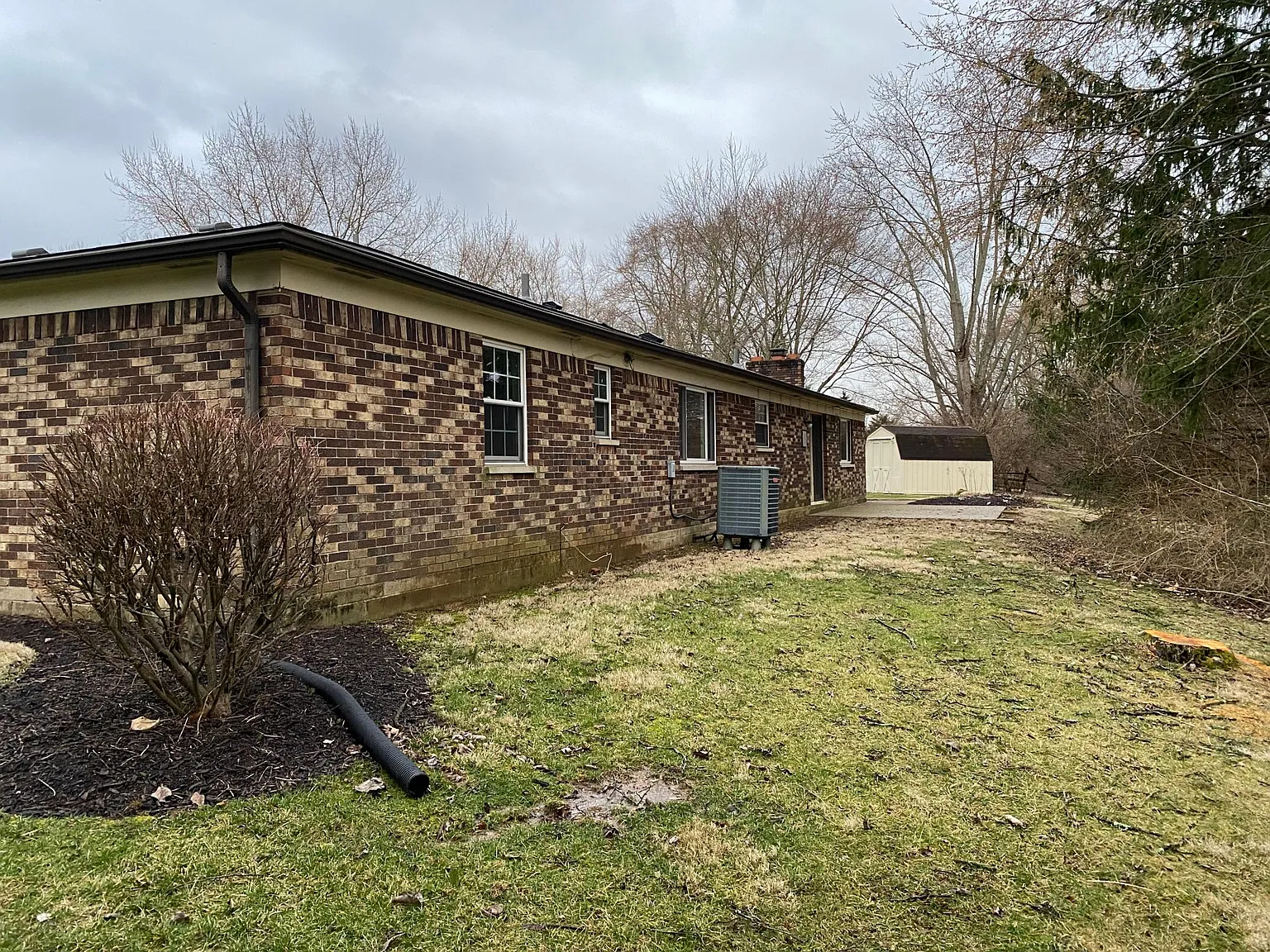 4 bed, 2380 sqft, $2,750 — Photo 4