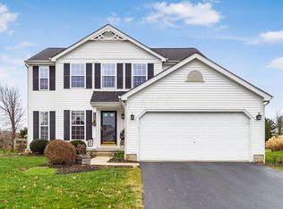 199 Harbinger Dr, Groveport, OH 43125