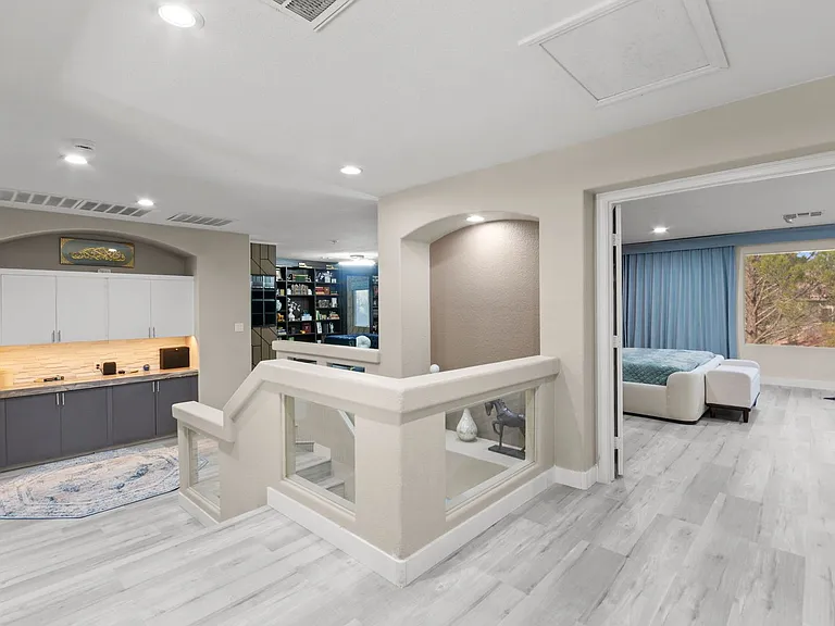 4198 Abernethy Forest Pl — Photo 46