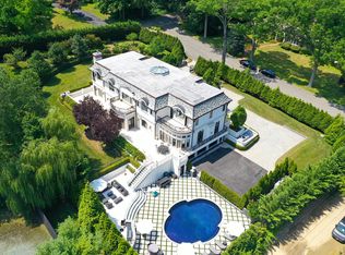 7 Harbor Way, Great Neck, NY 11024