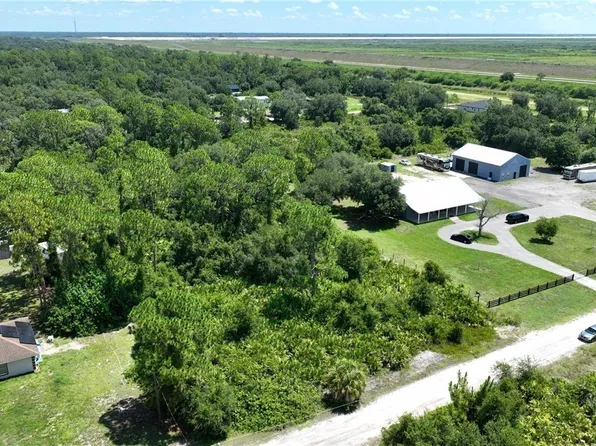 7654 20th Pl, Labelle, FL 33935