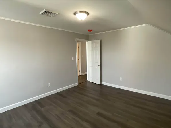 25 Buffinton St #3, Fall River, MA 02721