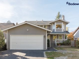 32XX Bermon Pl, North Vancouver, BC V7J 3R2