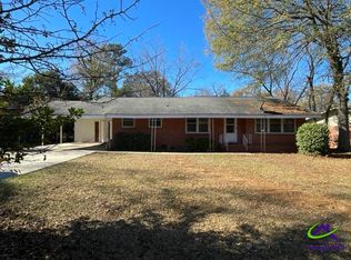 107 Springdale Dr, Warner Robins, GA 31088