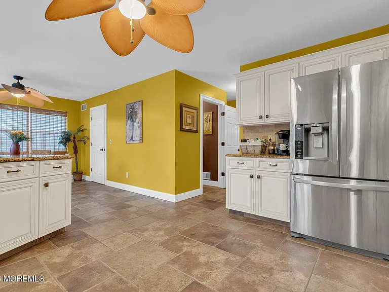 107 Shenandoah Blvd — Photo 31