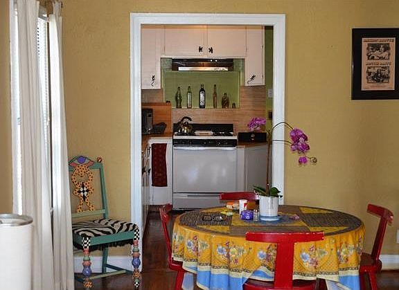 Dinning area just off kitchen.