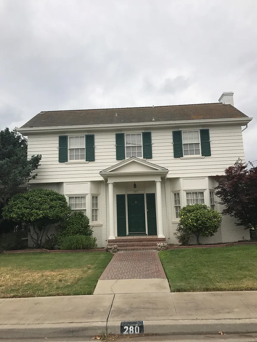 280 California Ave photo 1