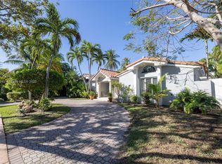 472 Woodcrest Rd, Key Biscayne, FL 33149