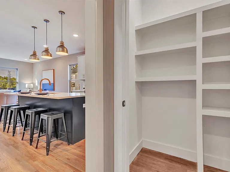 222 Thompson Park Dr #222 — Photo 8