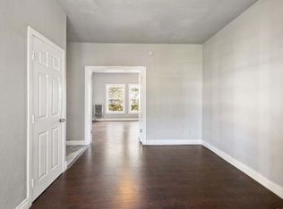 4125 S Figueroa St APT 202, Los Angeles, CA 90037