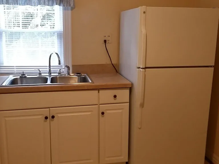 1704 Clays Mill Rd #B — Photo 5