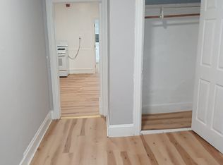 27 Sylvian St APT 2R, Central Falls, RI 02863