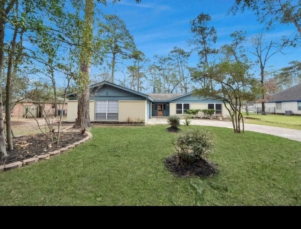 3 bed, 2.5 bath, 2217 sqft, $3,000 — Photo 3